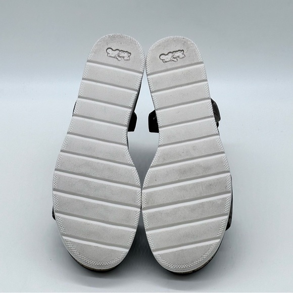 Coach Platform Sandals. Size 8. - Picture 11 of 12